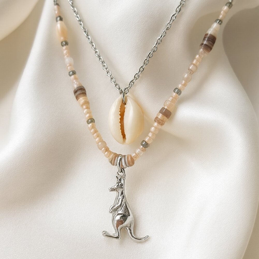 Layered Cowrie Shell Kangaroo Pendant Necklace – Silver Tone Boho Beaded Jewelry